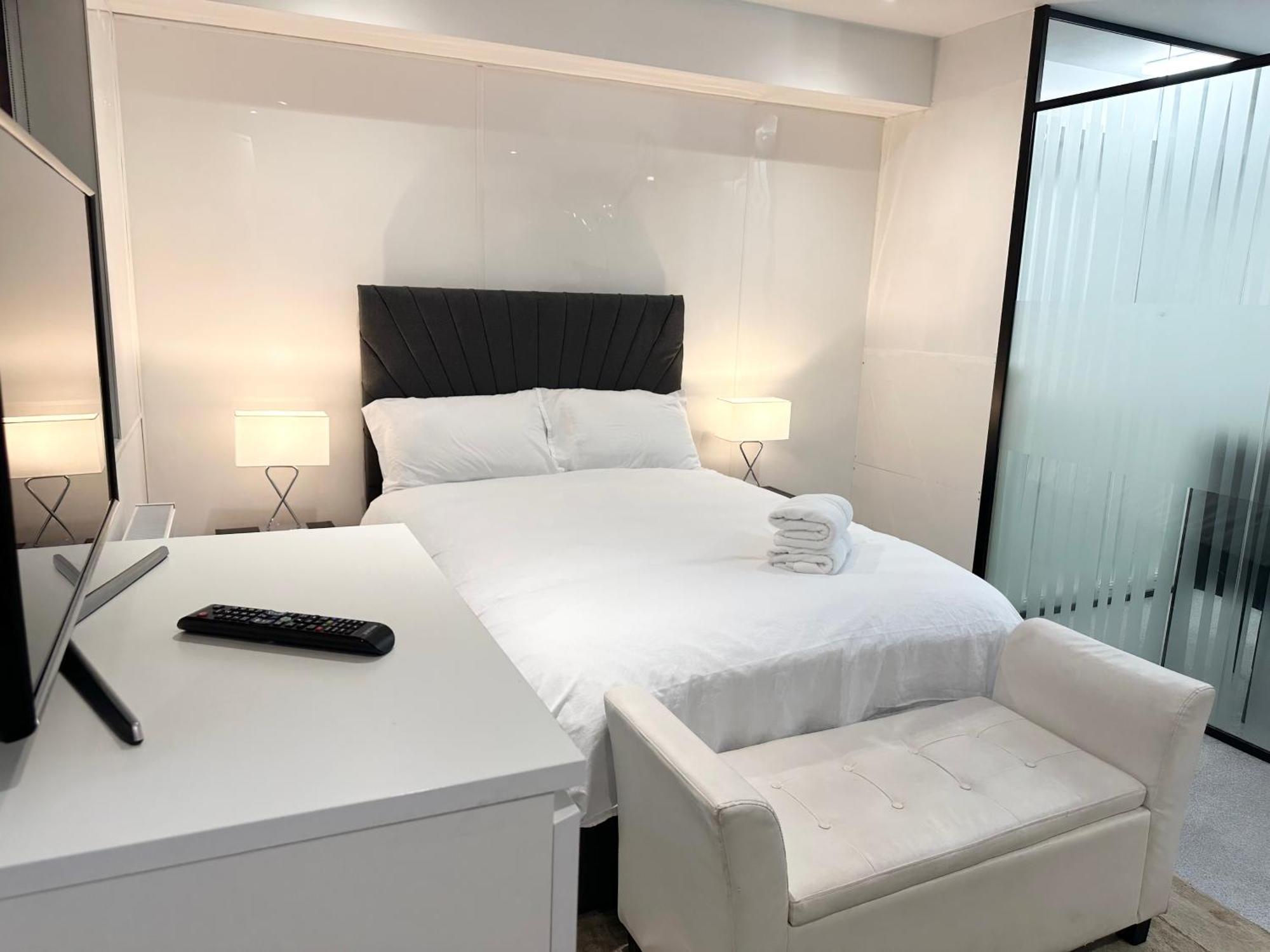 شقة Westferry Two لندن المظهر الخارجي الصورة