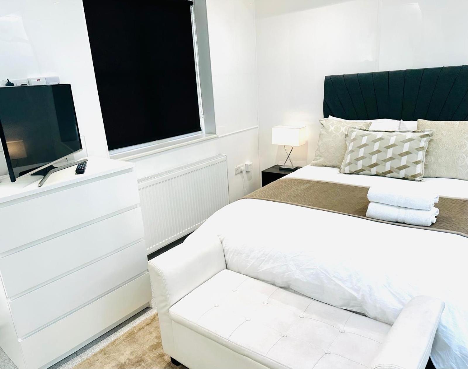 شقة Westferry Two لندن المظهر الخارجي الصورة